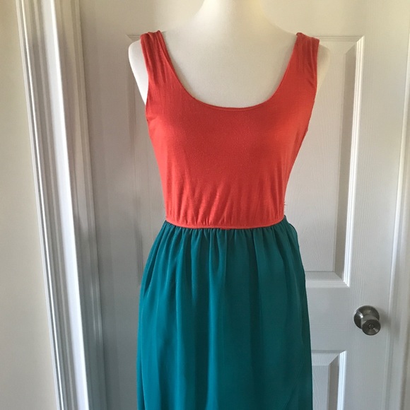 As U Wish Hi-Lo dress Medium.  Orange and Teal - Picture 2 of 7